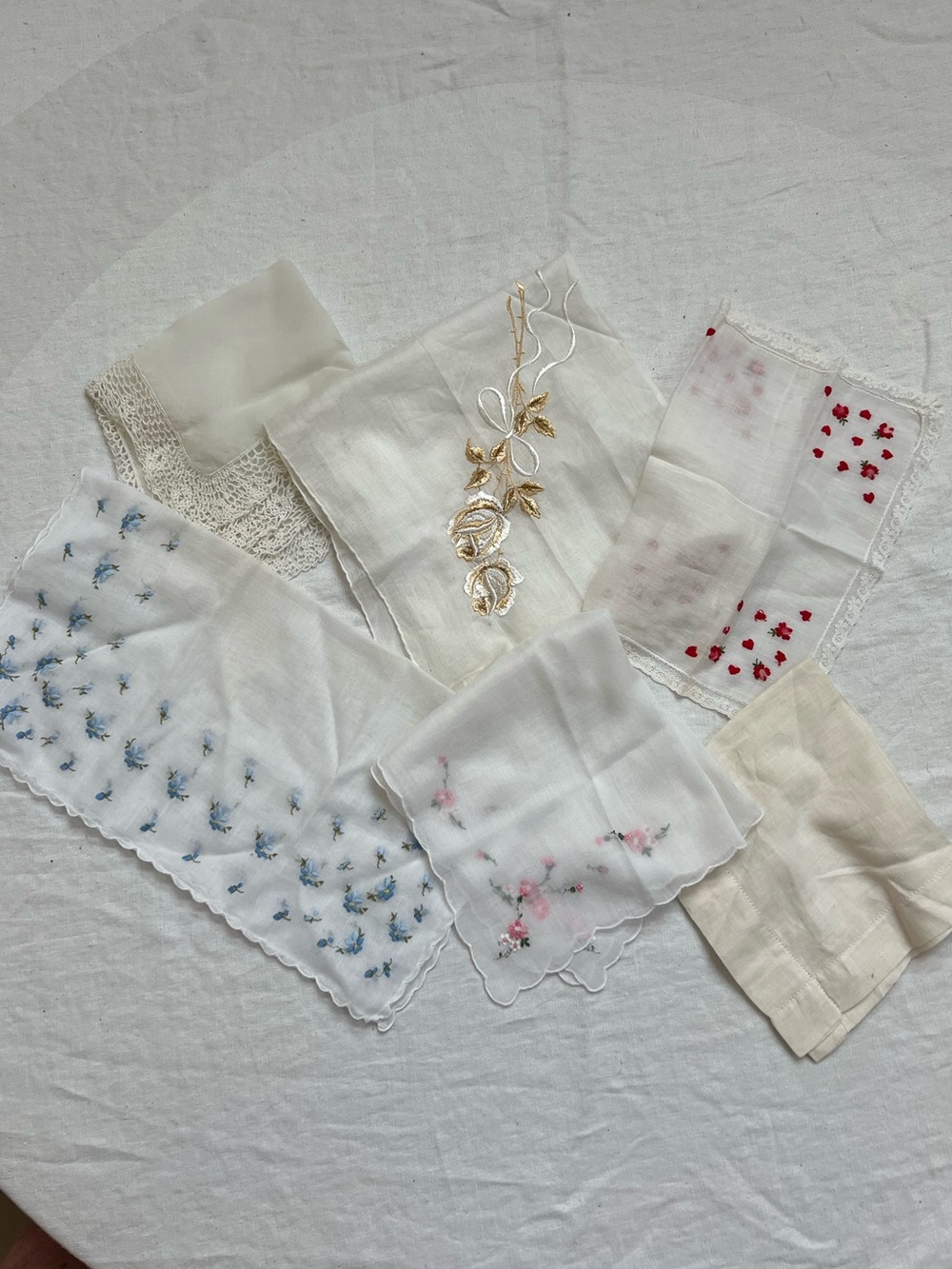 Handkerchiefs Lot of 6 Mixed White or Cream Lightweight Embroidery Lace Flowers